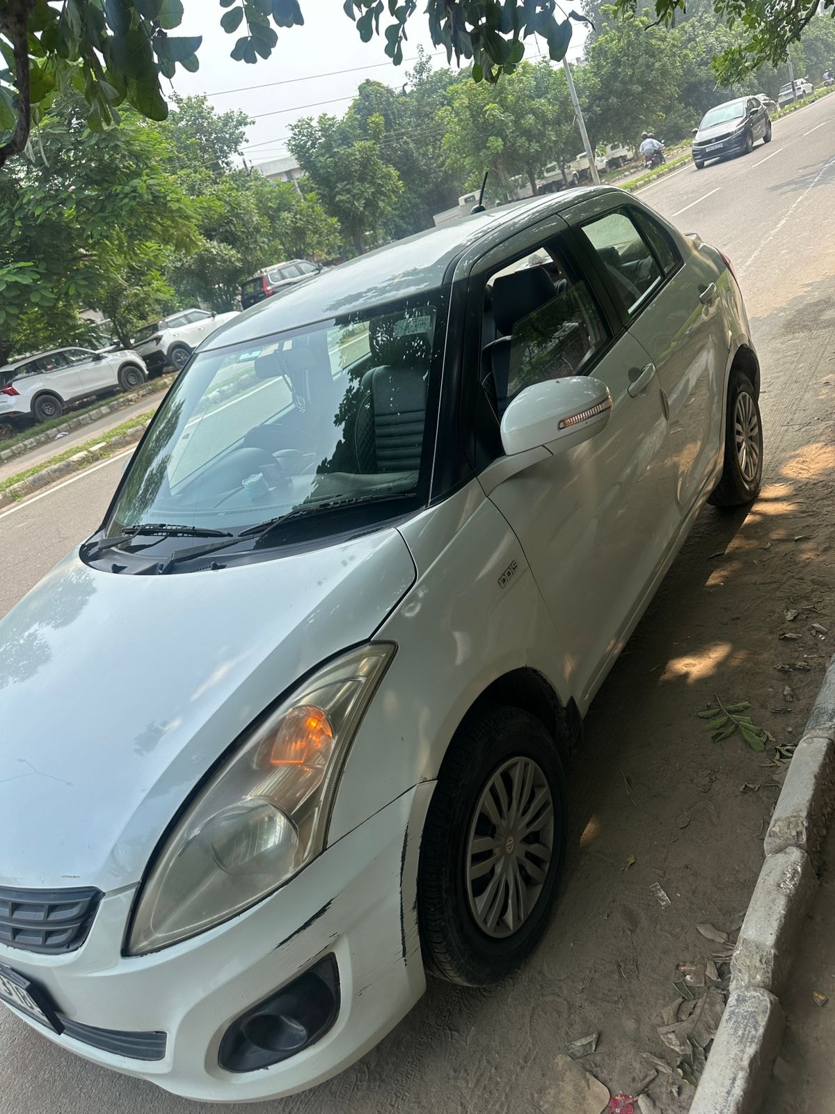 Swift DZire image 3 Swift DZire image 3