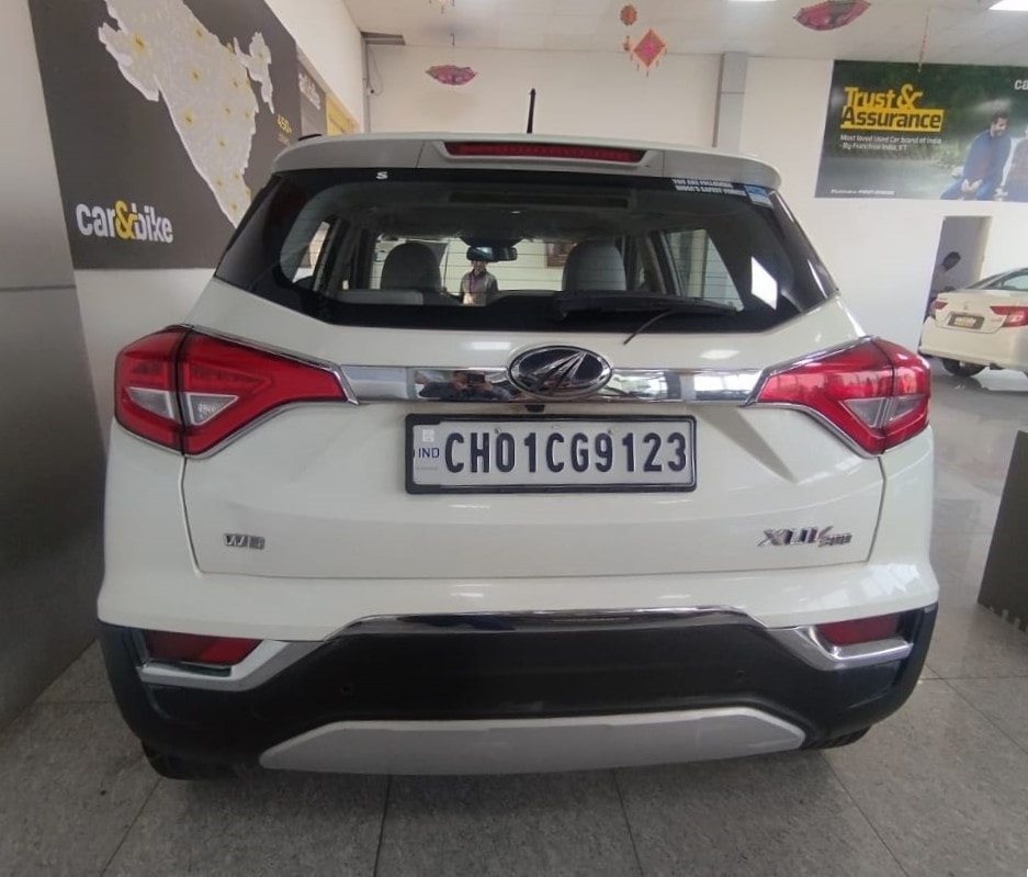 XUV300 image 4 XUV300 image 4