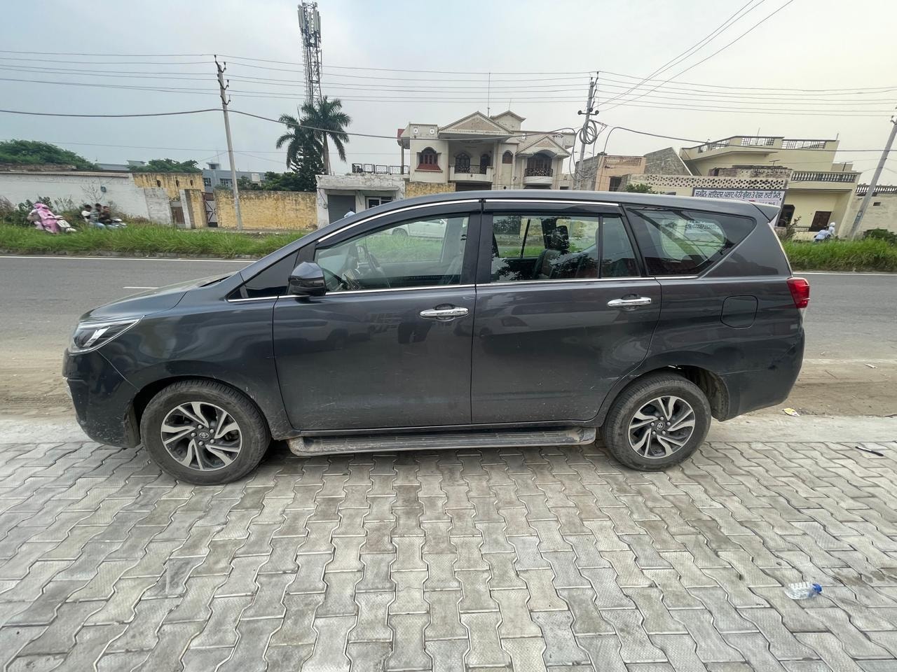 Used 2022 Toyota Innova Crysta Used 2022 Toyota Innova Crysta