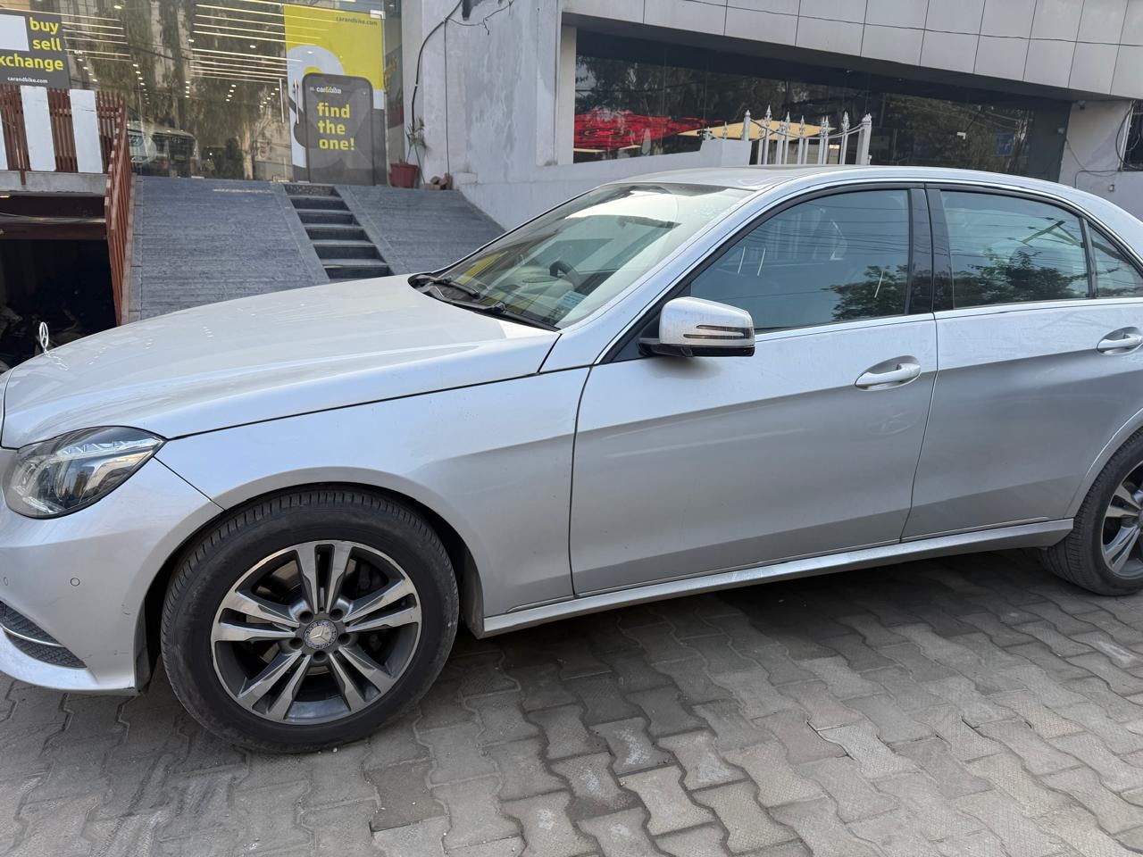 E-Class image 2 E-Class image 2