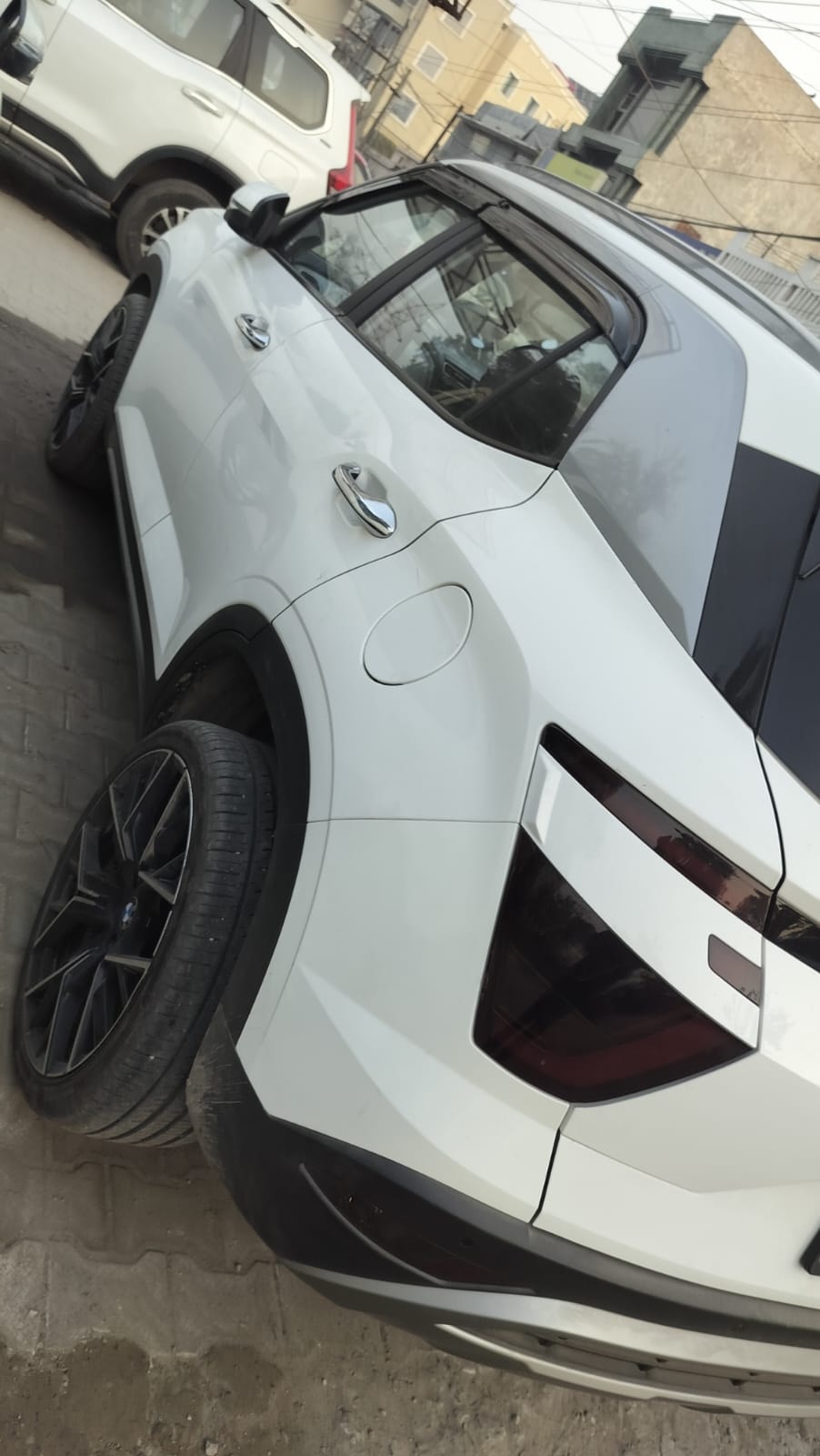 Creta image 3 Creta image 3