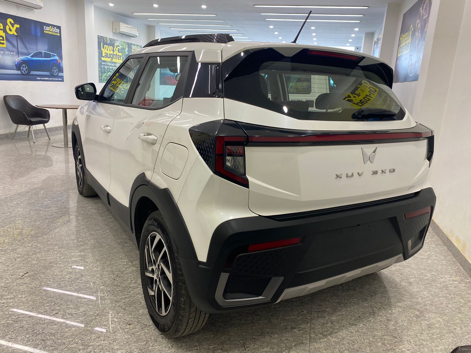 XUV 3XO image 3 XUV 3XO image 3