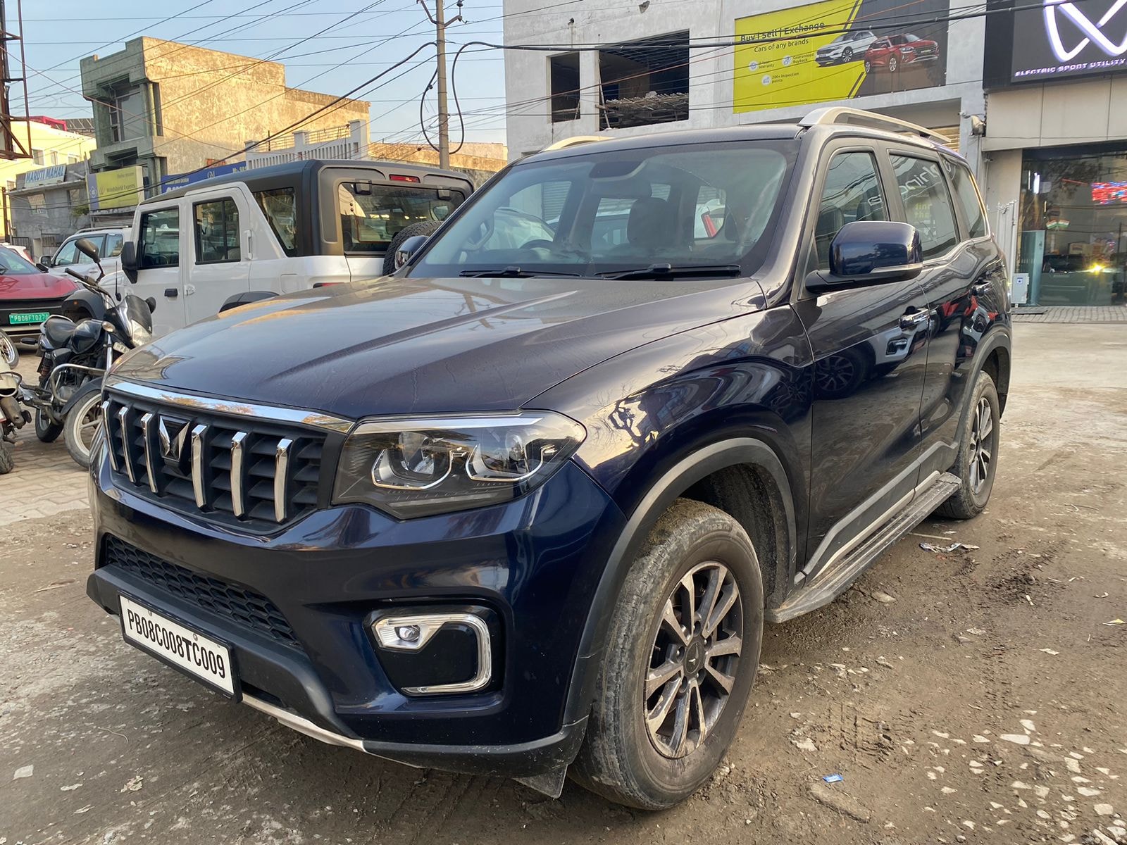 Scorpio-N image 2 Scorpio-N image 2