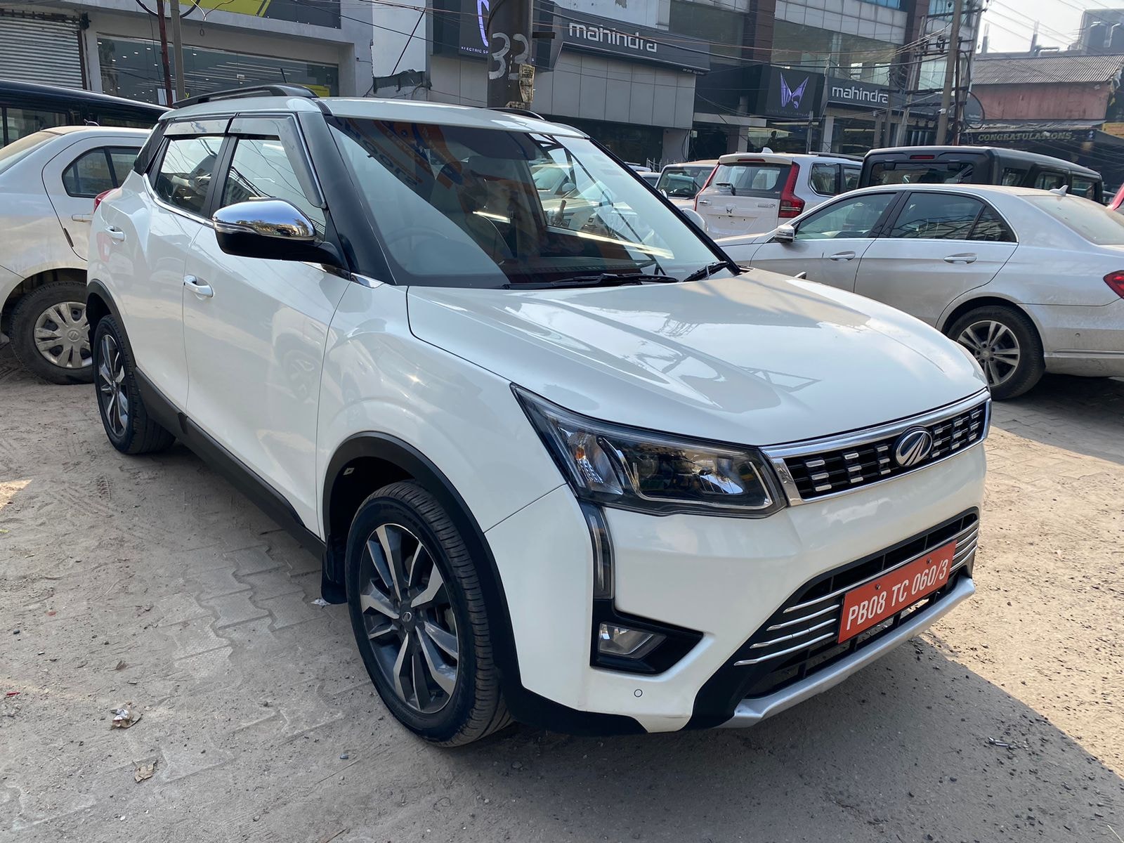 XUV300 image 5 XUV300 image 5