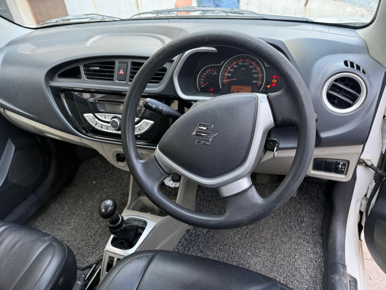 Alto 800 image 6 Alto 800 image 6