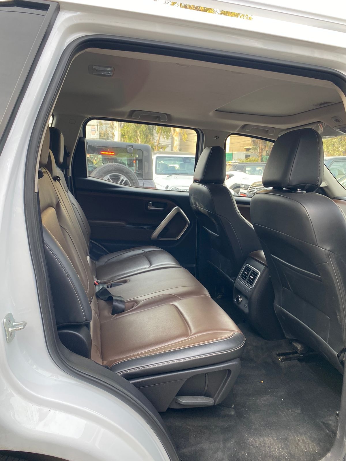 Scorpio-N image 13 Scorpio-N image 13