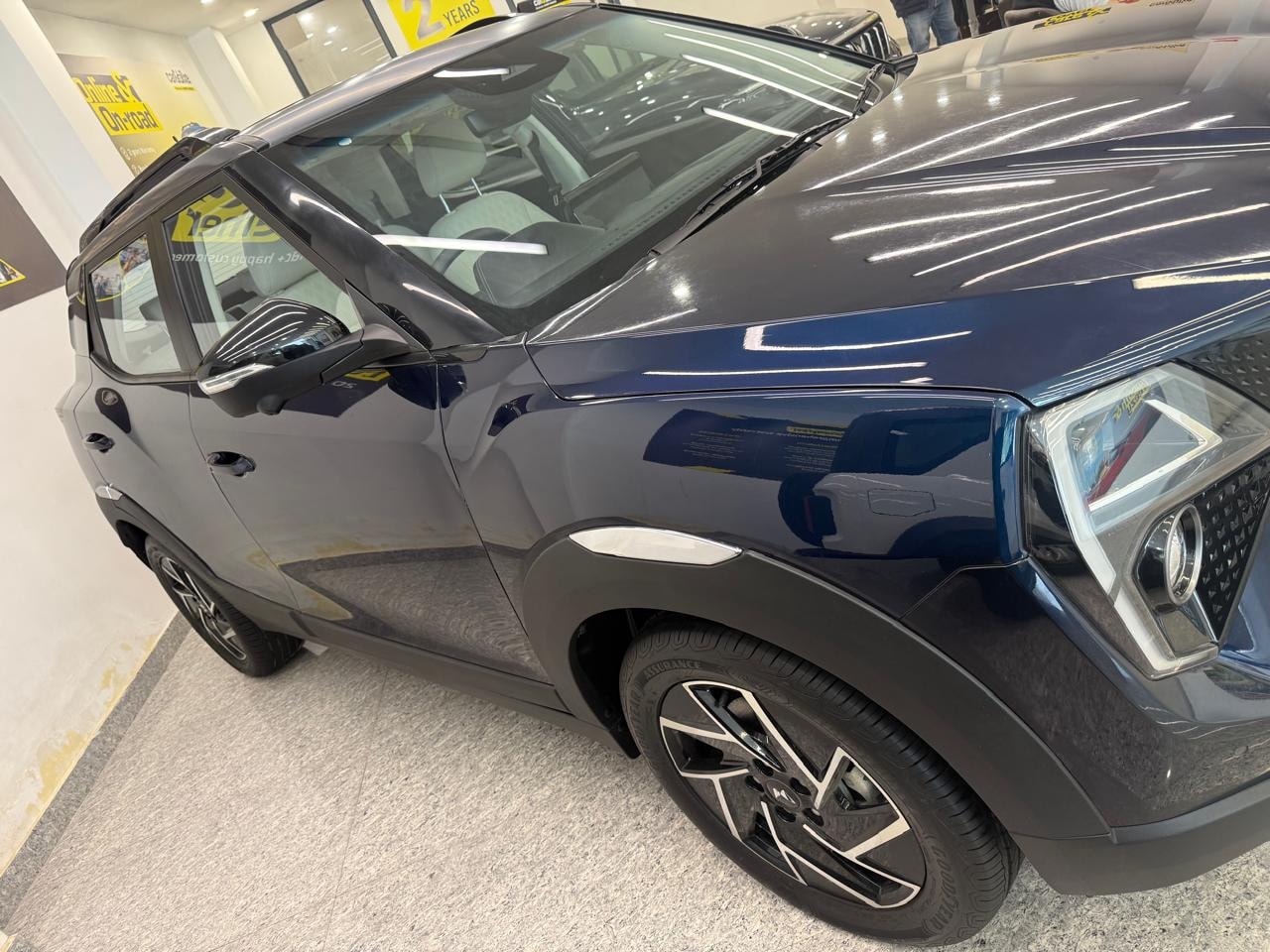 XUV 3XO image 4 XUV 3XO image 4