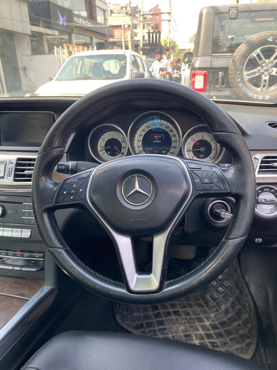 E-Class image 13 E-Class image 13