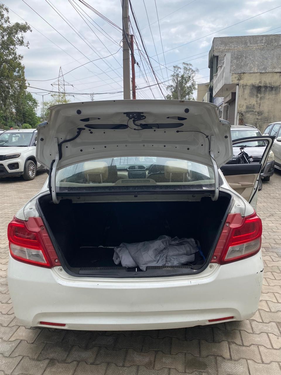 Dzire image 10 Dzire image 10