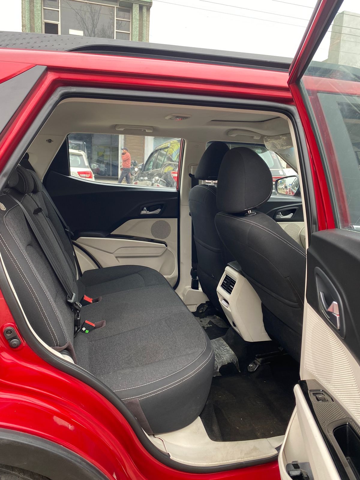 Used 2024 Mahindra XUV 3XO Used 2024 Mahindra XUV 3XO