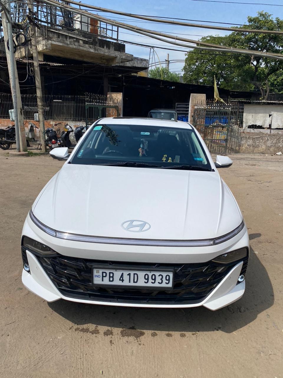 Used 2023 Hyundai Verna Used 2023 Hyundai Verna