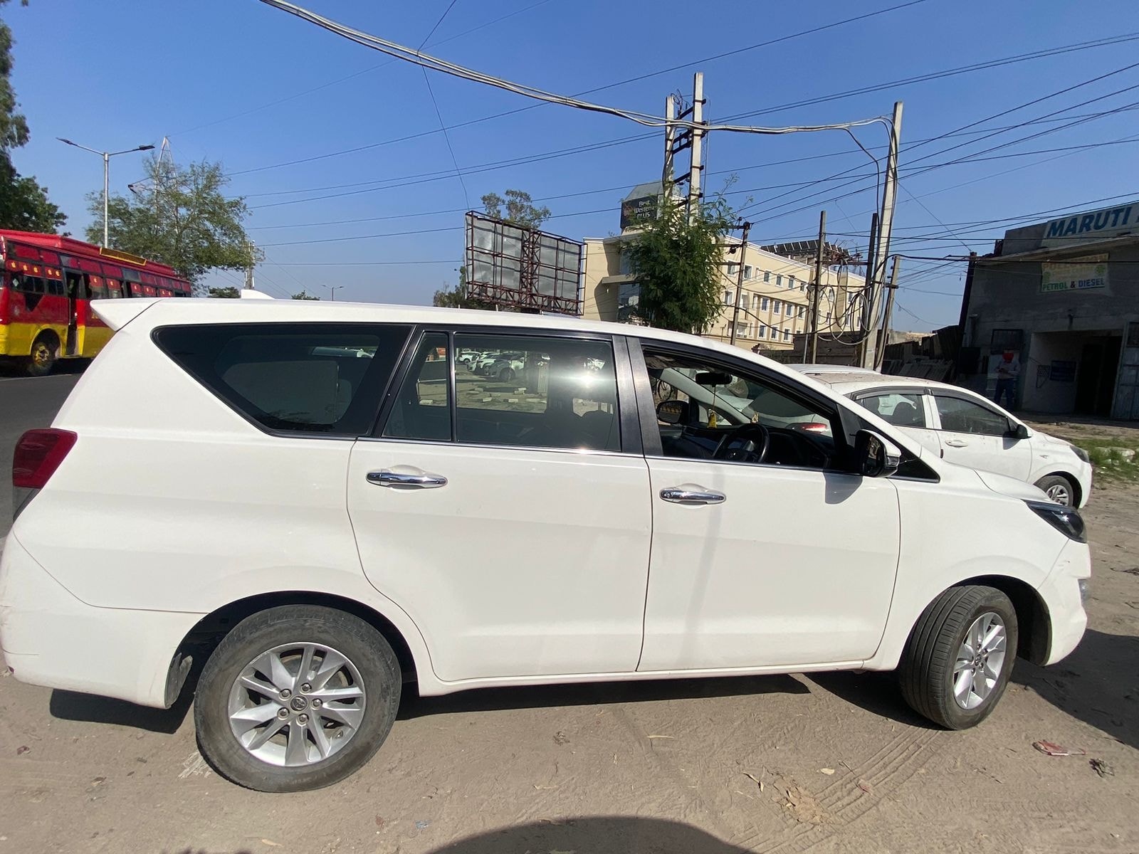 Innova Crysta image 5 Innova Crysta image 5