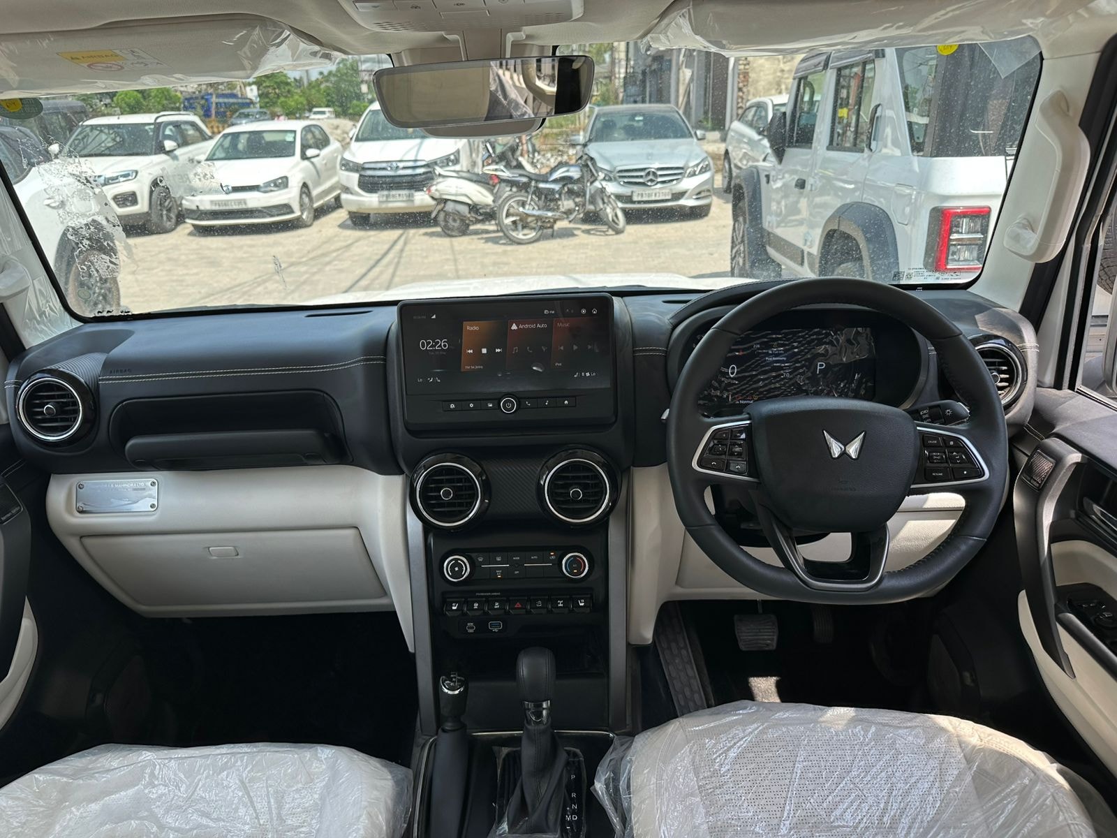 Used 2024 Mahindra Thar Roxx Used 2024 Mahindra Thar Roxx