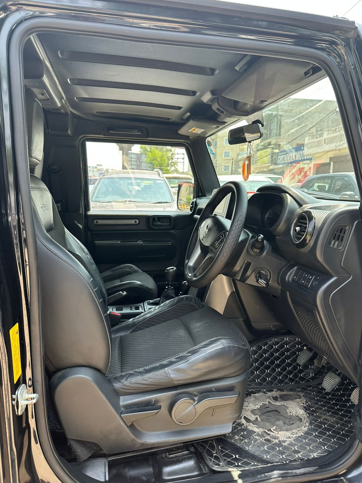 Used 2023 Mahindra Thar Used 2023 Mahindra Thar