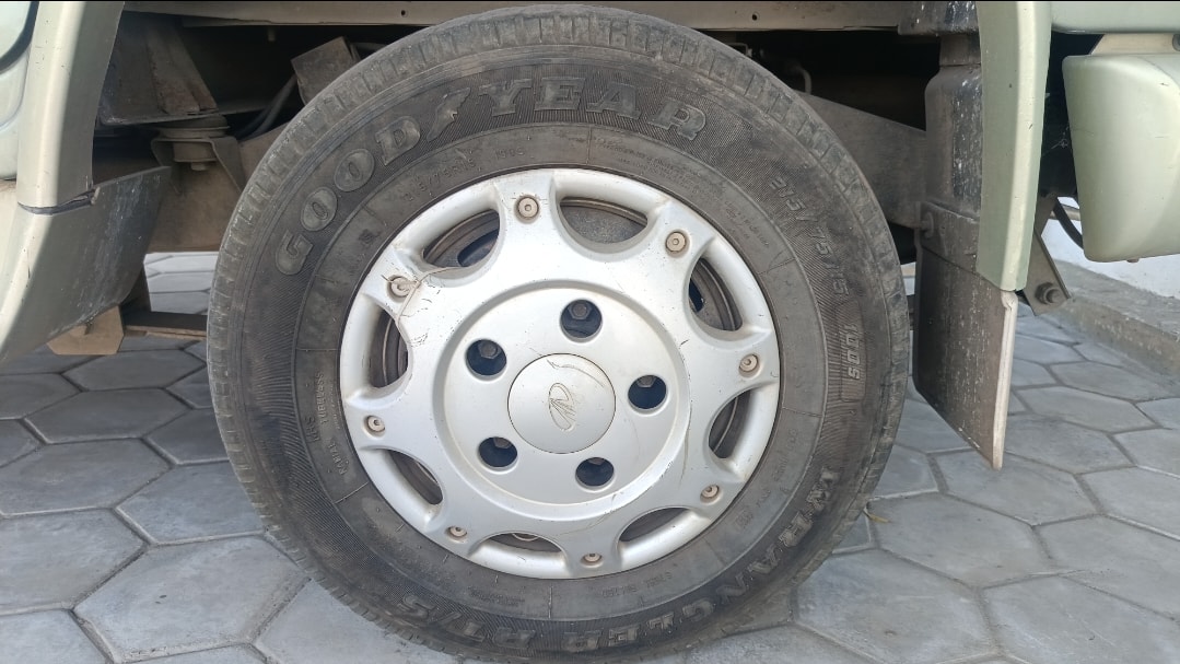 Used 2011 Mahindra Bolero Used 2011 Mahindra Bolero