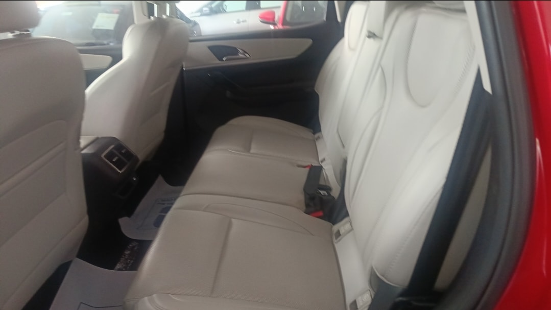 Used 2024 Mahindra XUV700 Used 2024 Mahindra XUV700