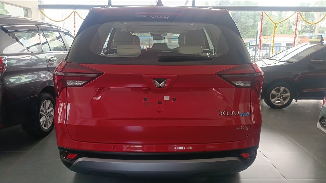 Used 2024 Mahindra XUV700 Used 2024 Mahindra XUV700