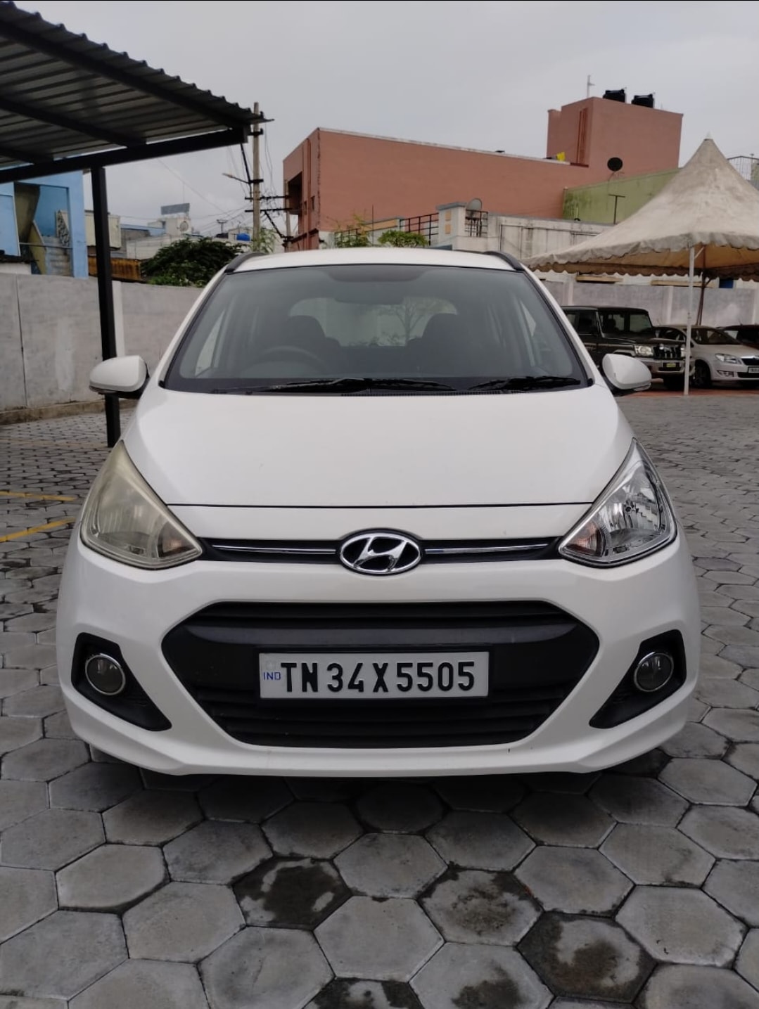 Used 2015 Hyundai Grand i10 Used 2015 Hyundai Grand i10