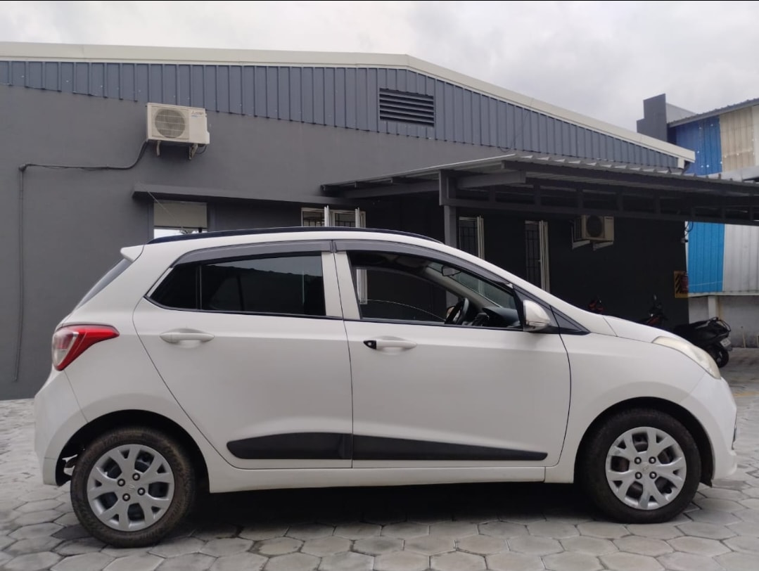 Used 2015 Hyundai Grand i10 Used 2015 Hyundai Grand i10