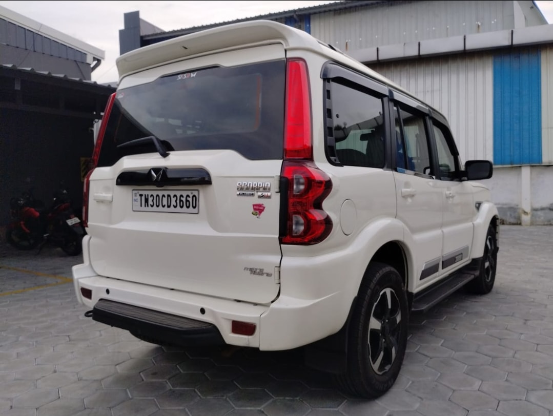 Used 2023 Mahindra Scorpio Classic Used 2023 Mahindra Scorpio Classic