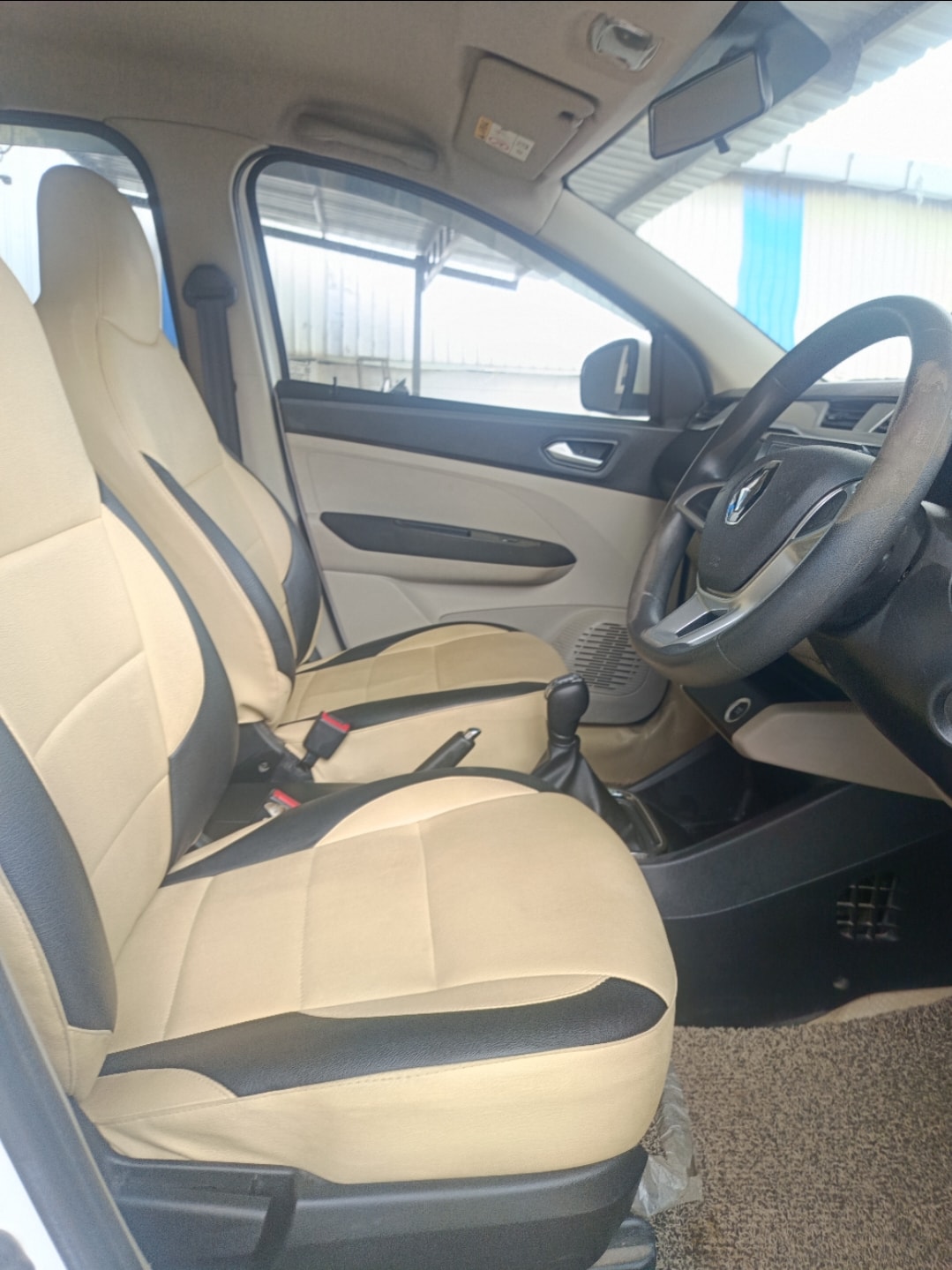 Used 2021 Renault Triber Used 2021 Renault Triber