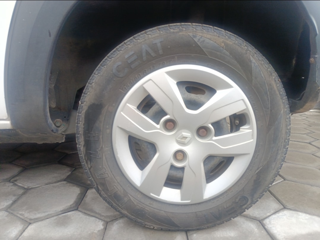 Kwid image 9 Kwid image 9