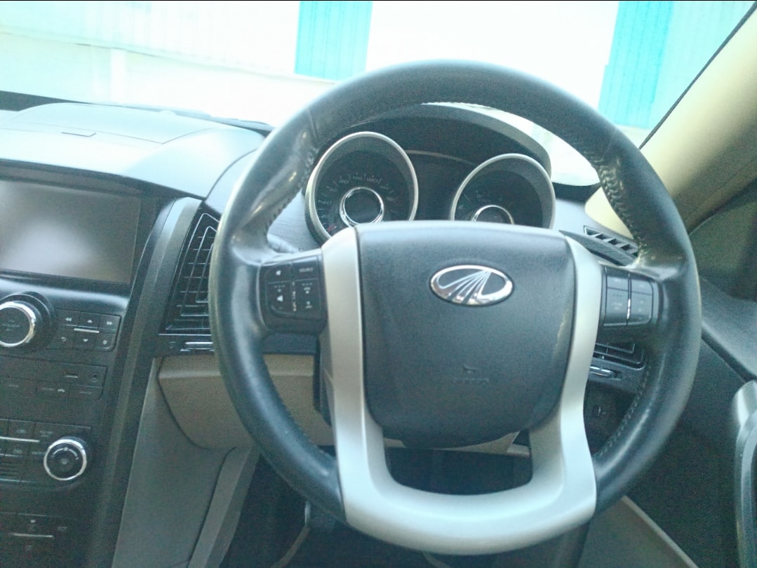 XUV500 image 13 XUV500 image 13