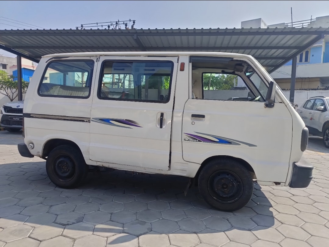 Used 2015 Maruti Suzuki Omni Used 2015 Maruti Suzuki Omni