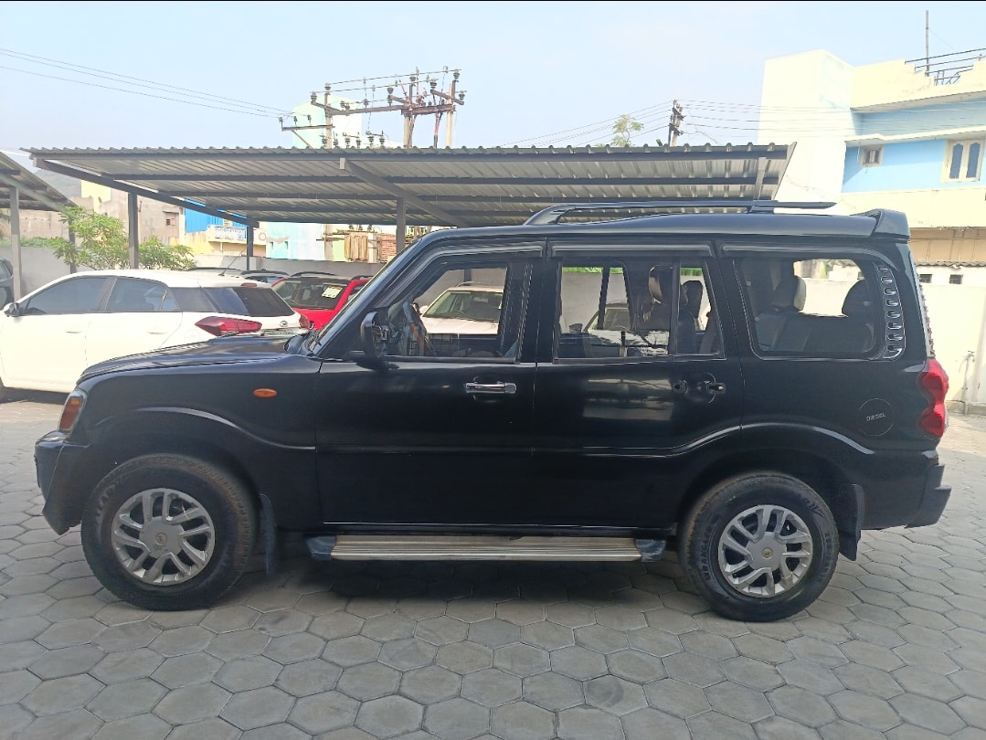 Used 2013 Mahindra Scorpio Used 2013 Mahindra Scorpio