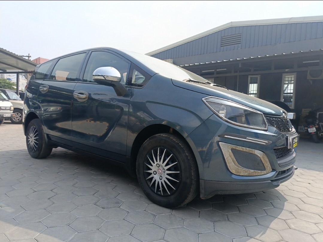 Used 2019 Mahindra Marazzo Used 2019 Mahindra Marazzo
