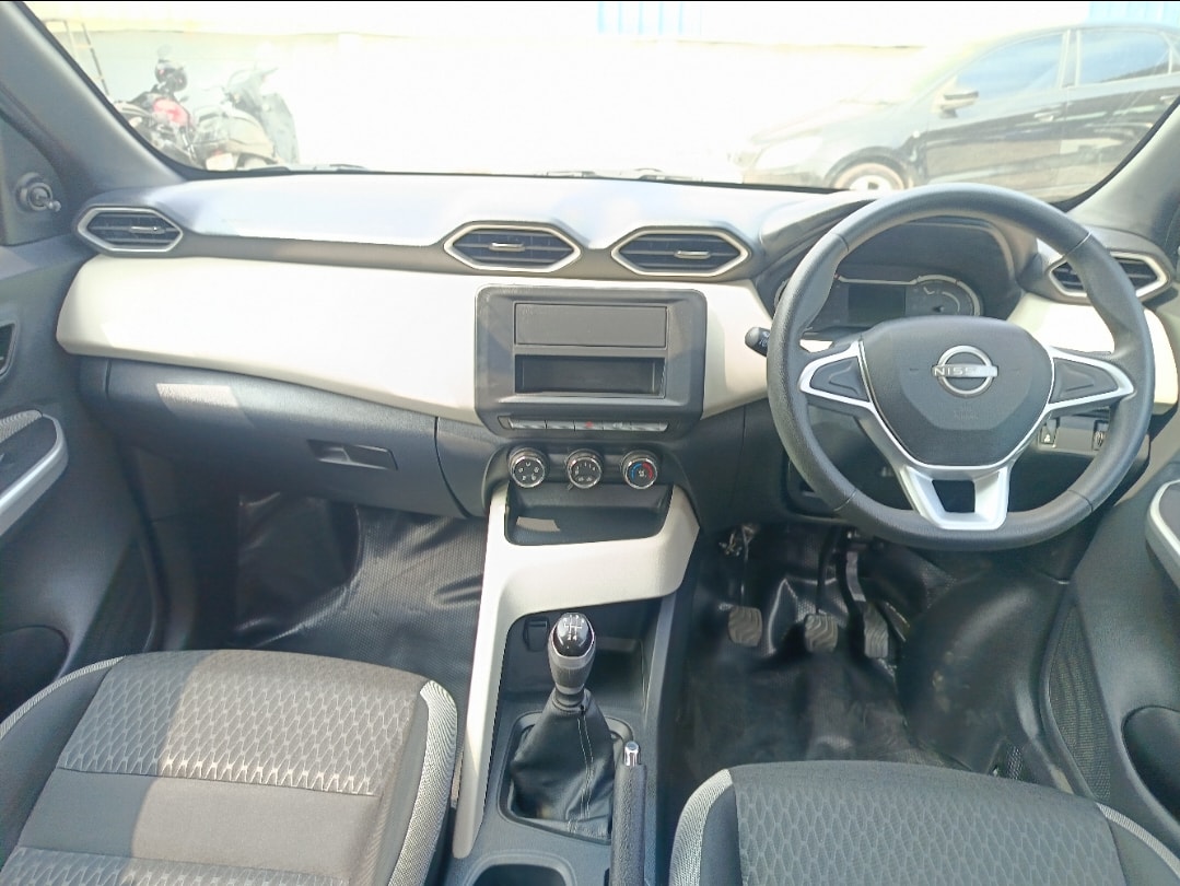 Used 2024 Nissan Magnite Used 2024 Nissan Magnite