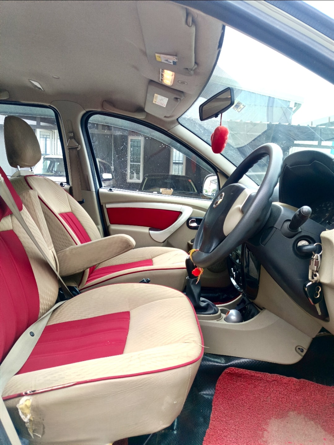 Used 2013 Nissan Terrano Used 2013 Nissan Terrano