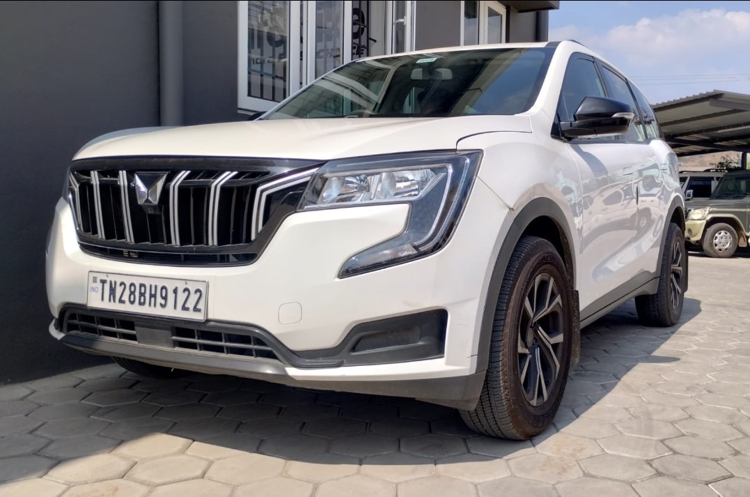 XUV700 image 1 XUV700 image 1