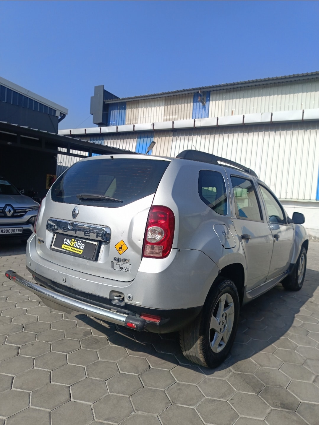 Duster image 3 Duster image 3