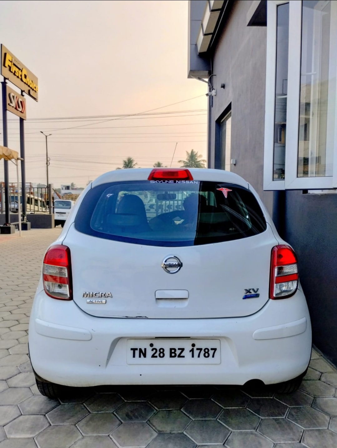 Micra Active image 4 Micra Active image 4