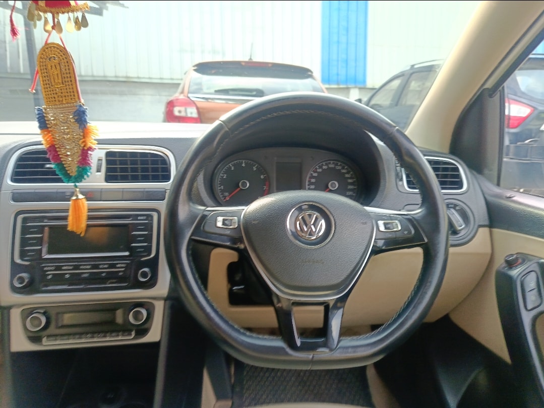 Used 2015 Volkswagen Polo Used 2015 Volkswagen Polo