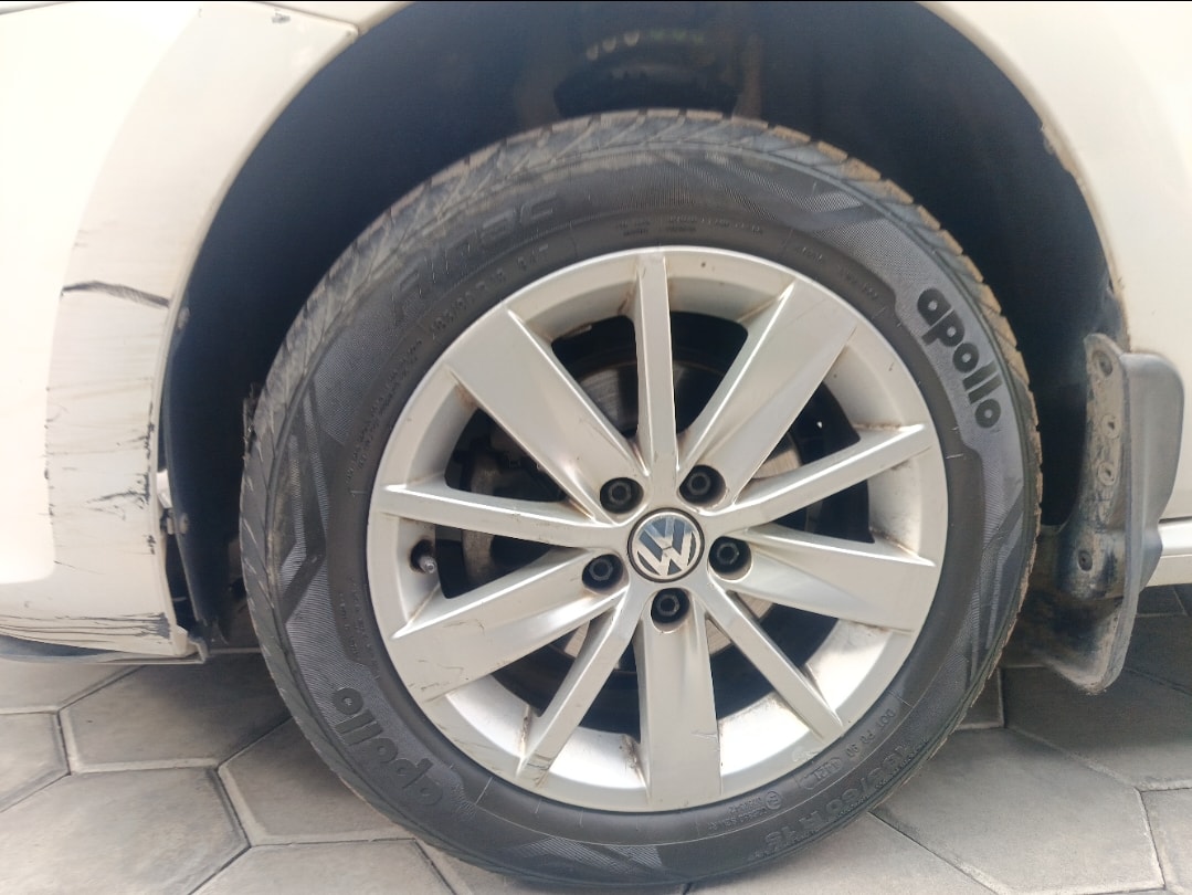 Used 2015 Volkswagen Polo Used 2015 Volkswagen Polo