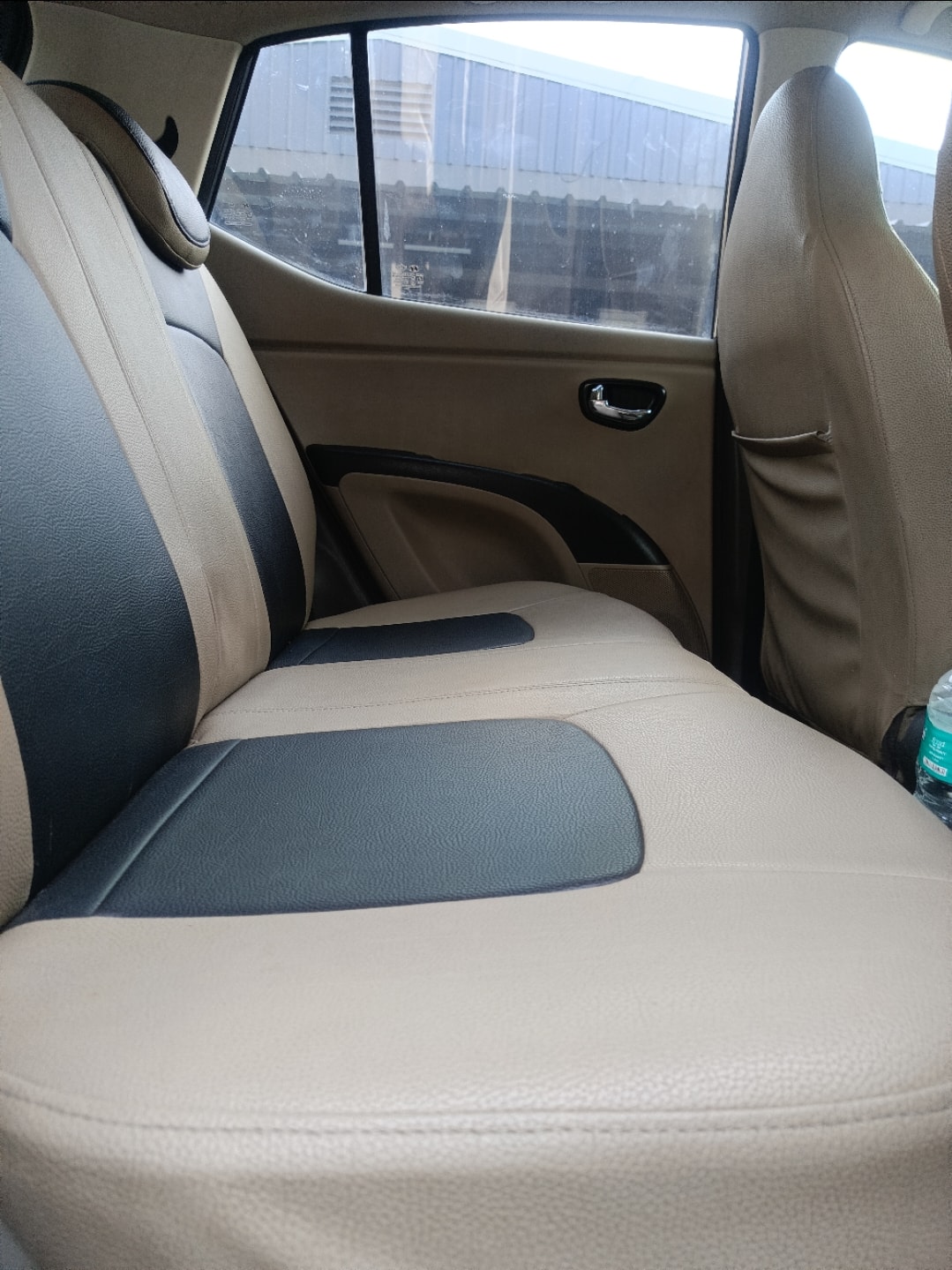 i10 image 17 i10 image 17