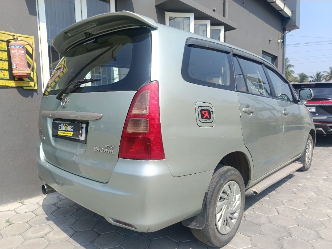 Innova image 3 Innova image 3