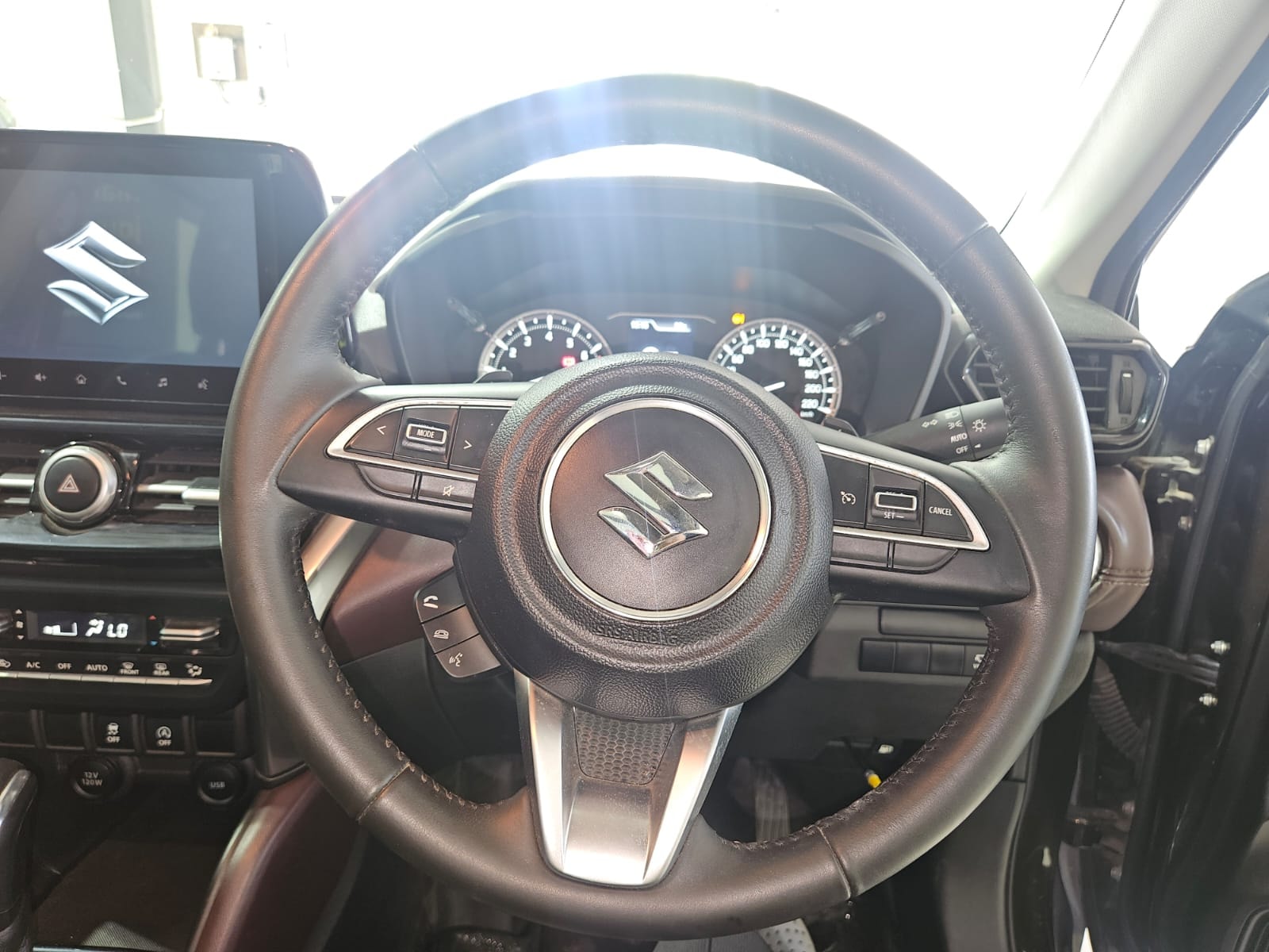 Used 2022 Maruti Suzuki Grand Vitara Used 2022 Maruti Suzuki Grand Vitara