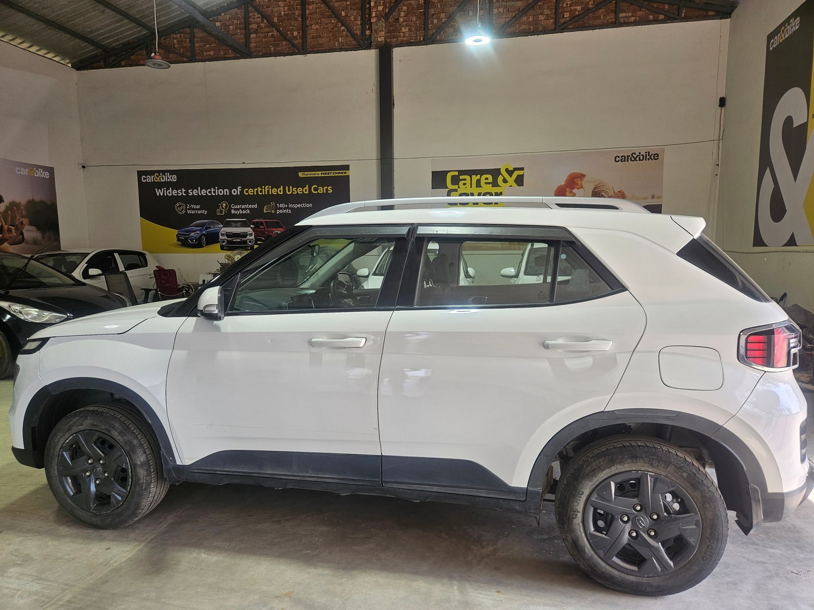 Used 2023 Hyundai Venue Used 2023 Hyundai Venue