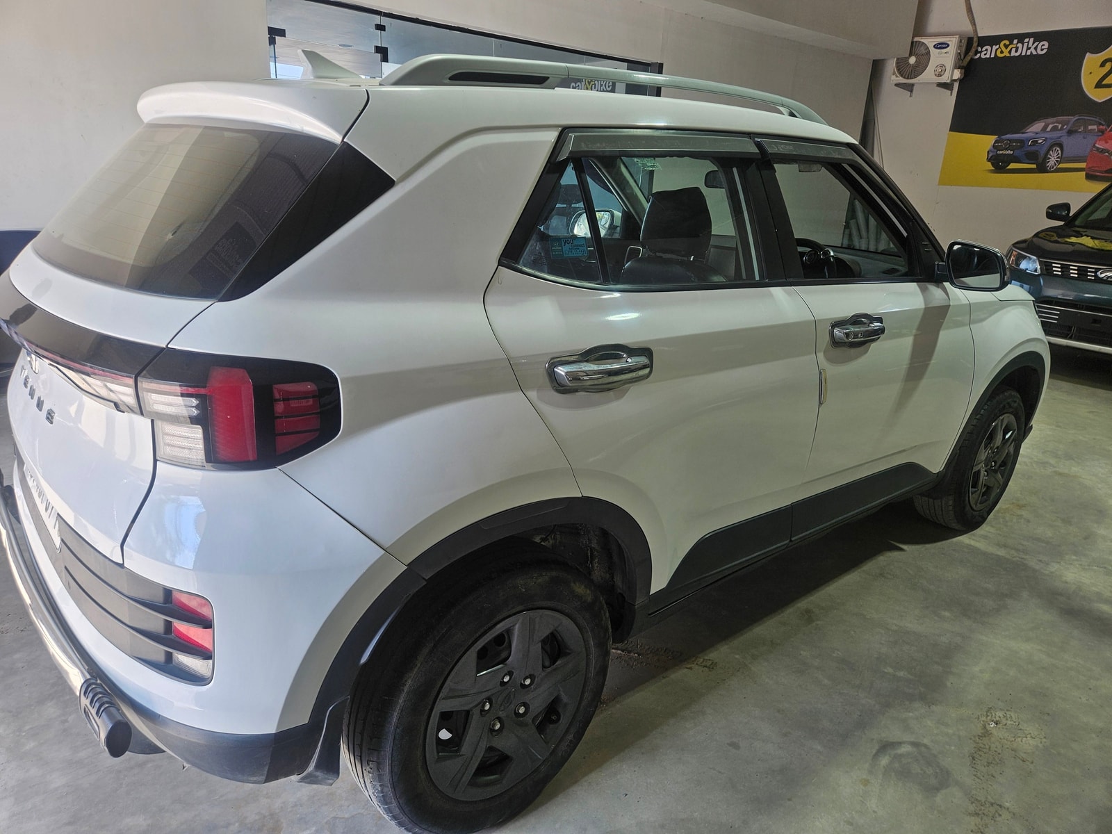 Used 2023 Hyundai Venue Used 2023 Hyundai Venue