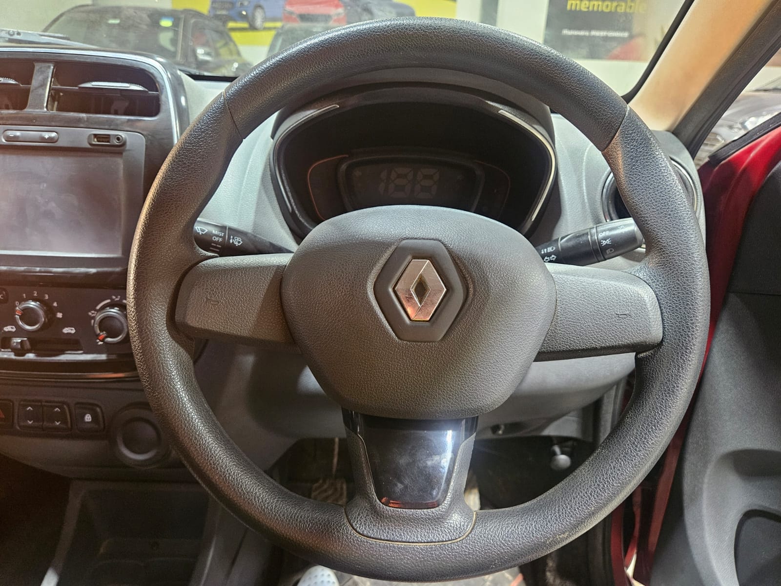 Used 2016 Renault Kwid Used 2016 Renault Kwid