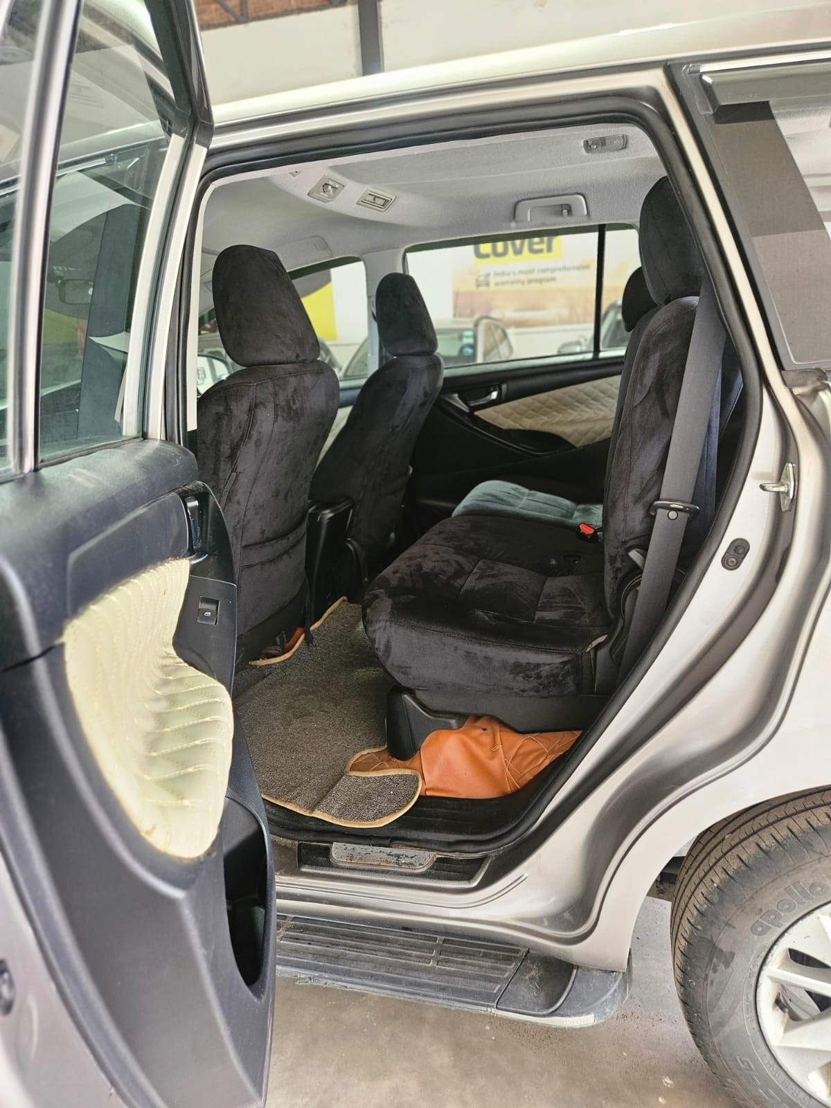 Used 2016 Toyota Innova Crysta Used 2016 Toyota Innova Crysta