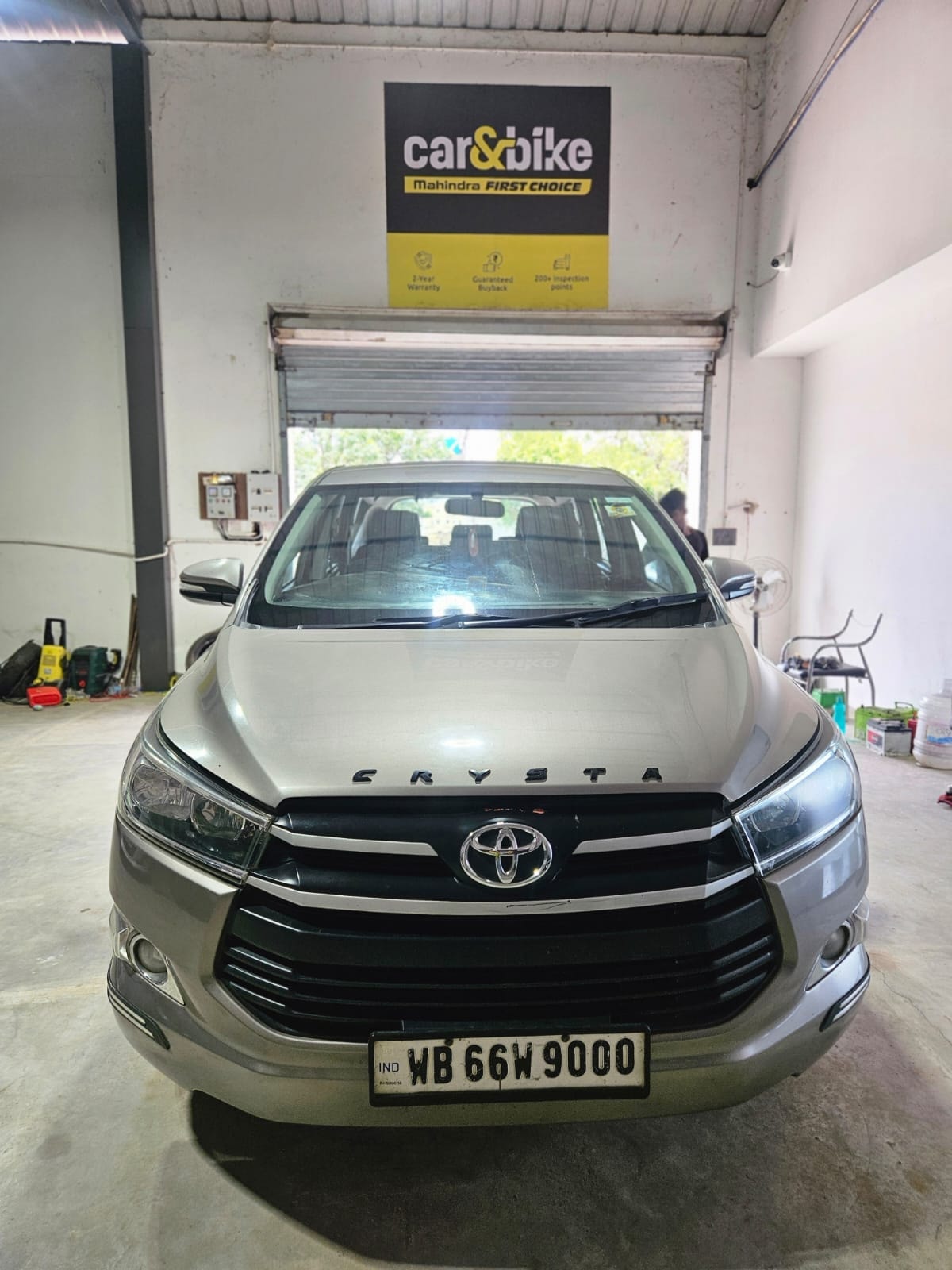 Used 2016 Toyota Innova Crysta Used 2016 Toyota Innova Crysta