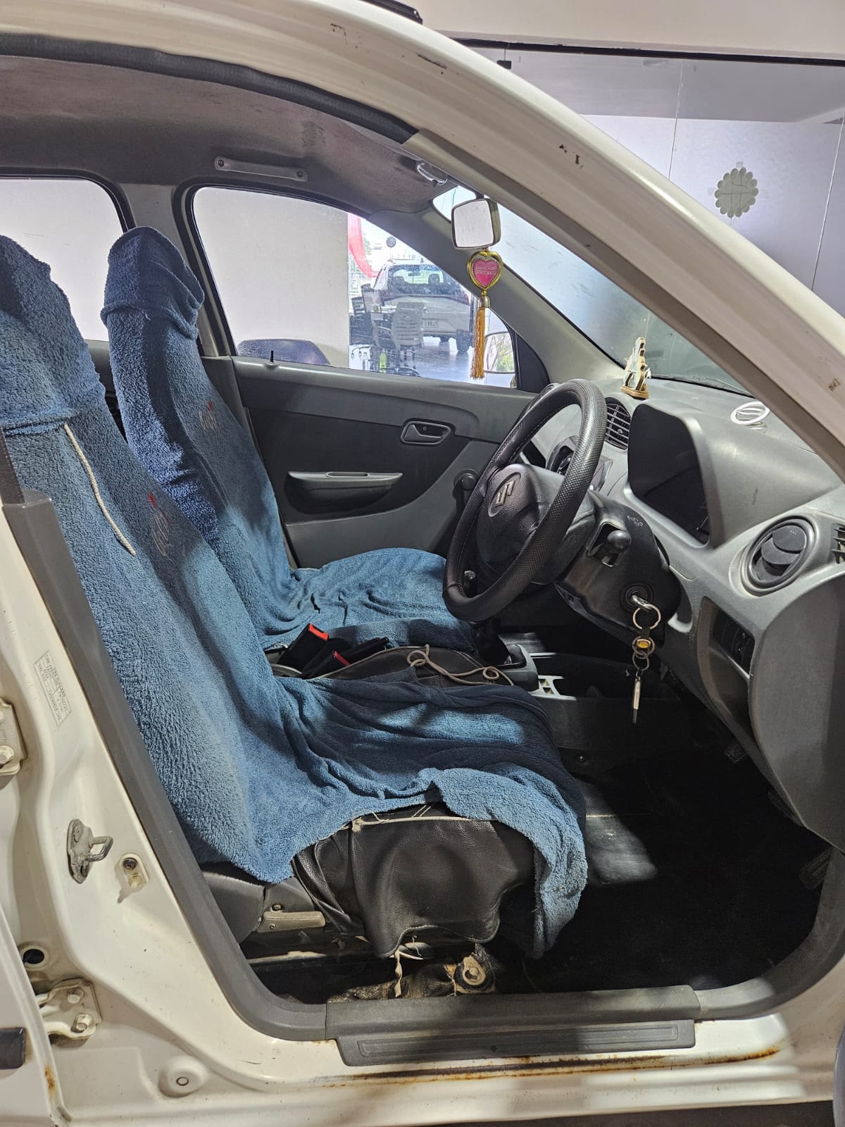 Alto 800 image 13 Alto 800 image 13