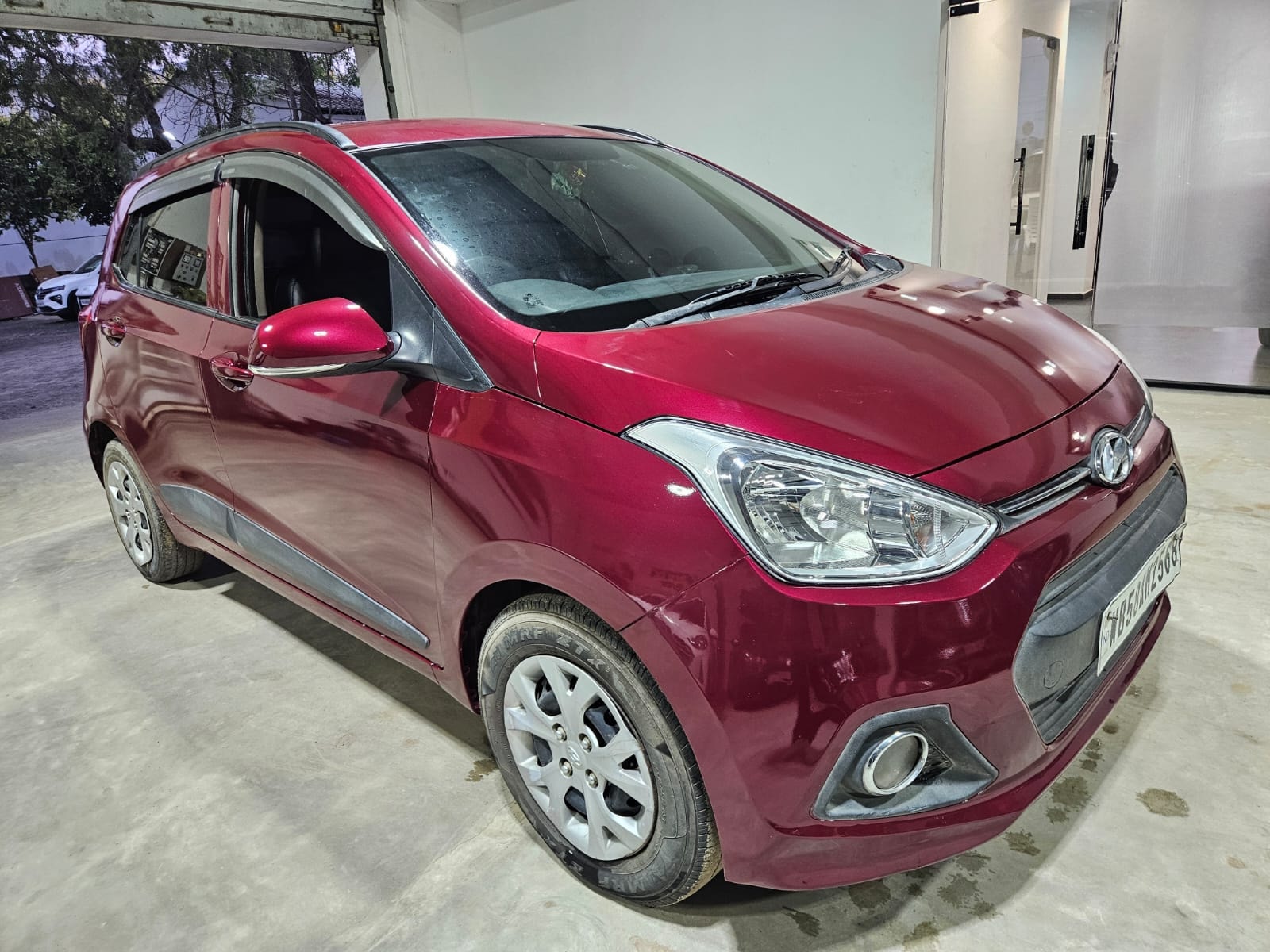 i10 image 7 i10 image 7