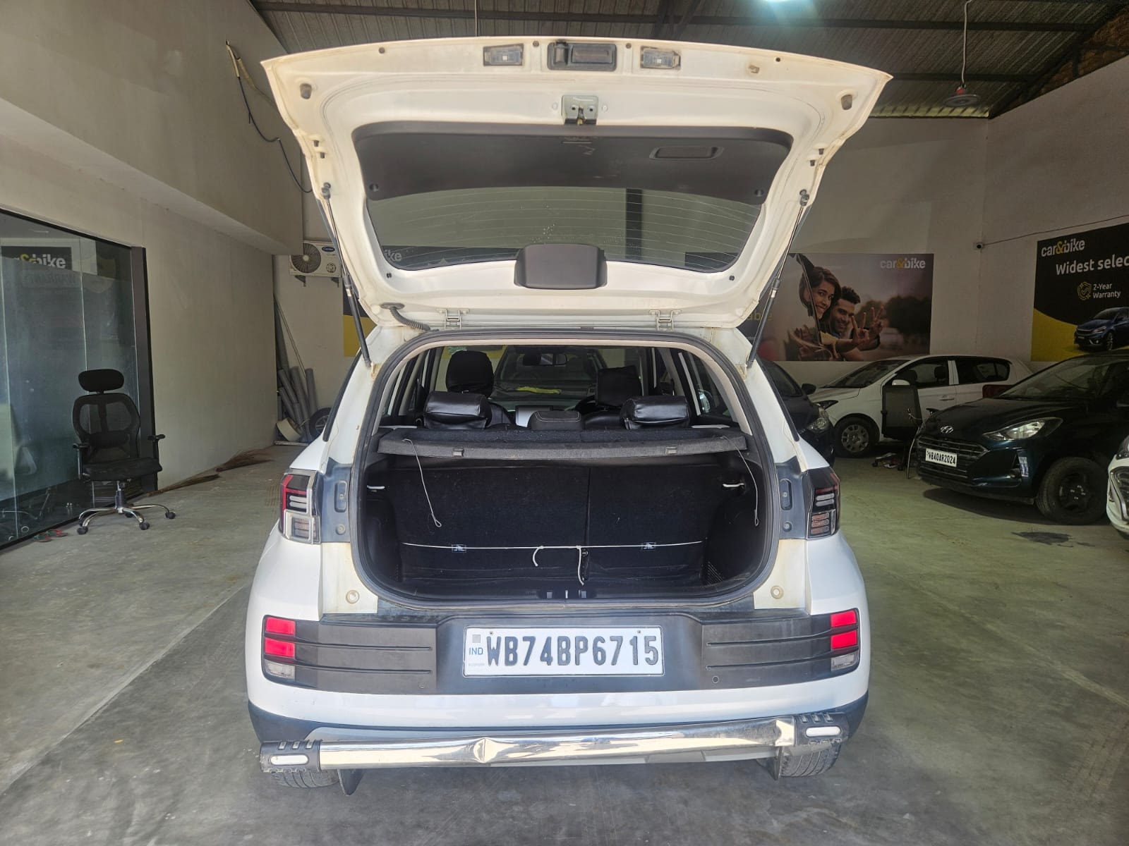 Used 2023 Hyundai Venue Used 2023 Hyundai Venue