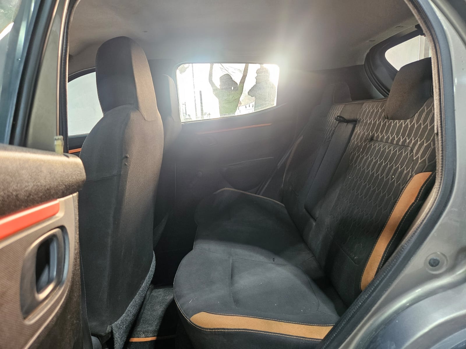 Kwid image 16 Kwid image 16