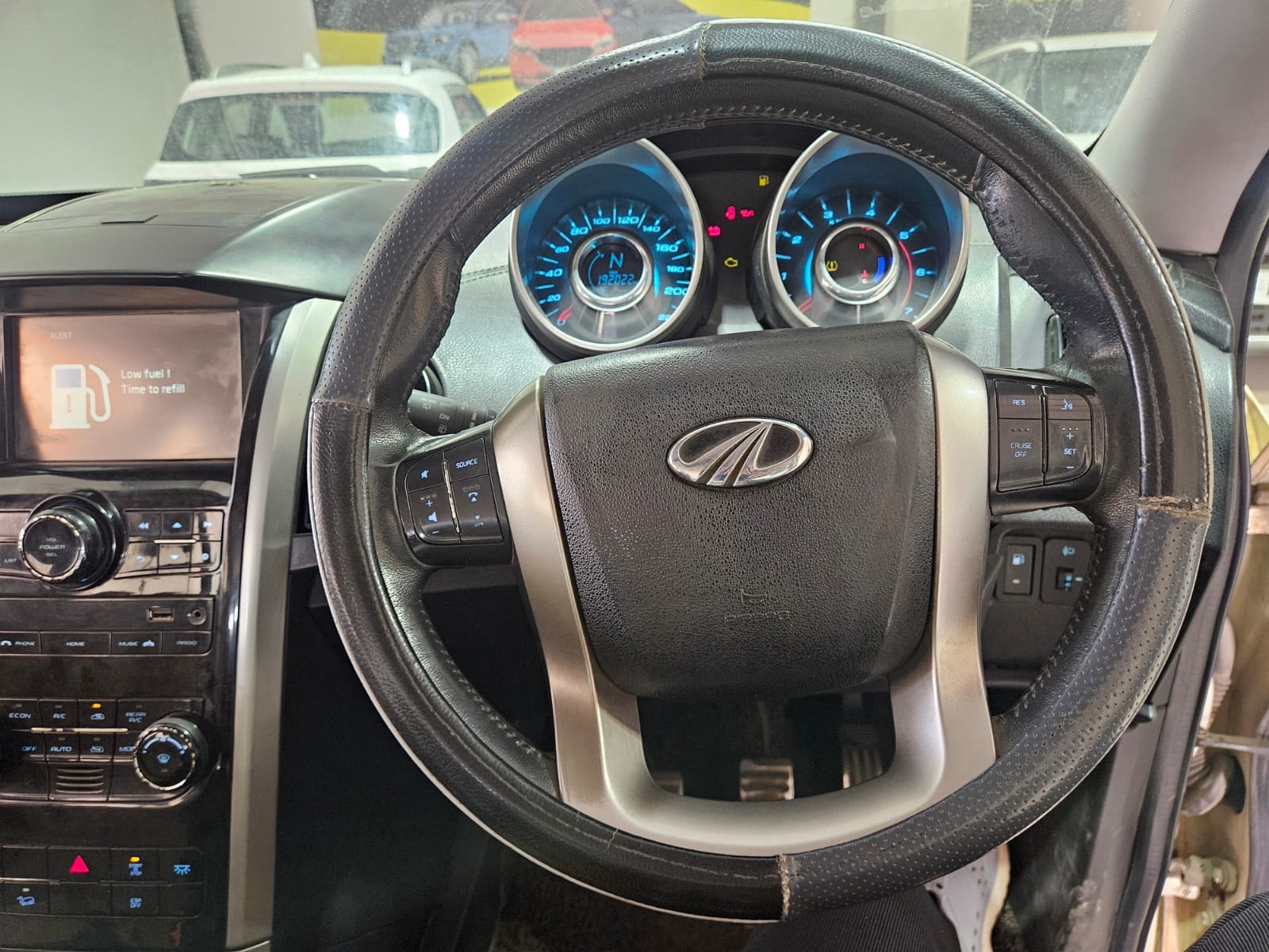 Used 2019 Mahindra XUV500 Used 2019 Mahindra XUV500